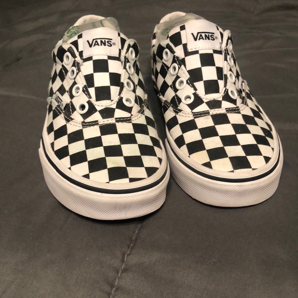 Checkerboard Vans- Black and White